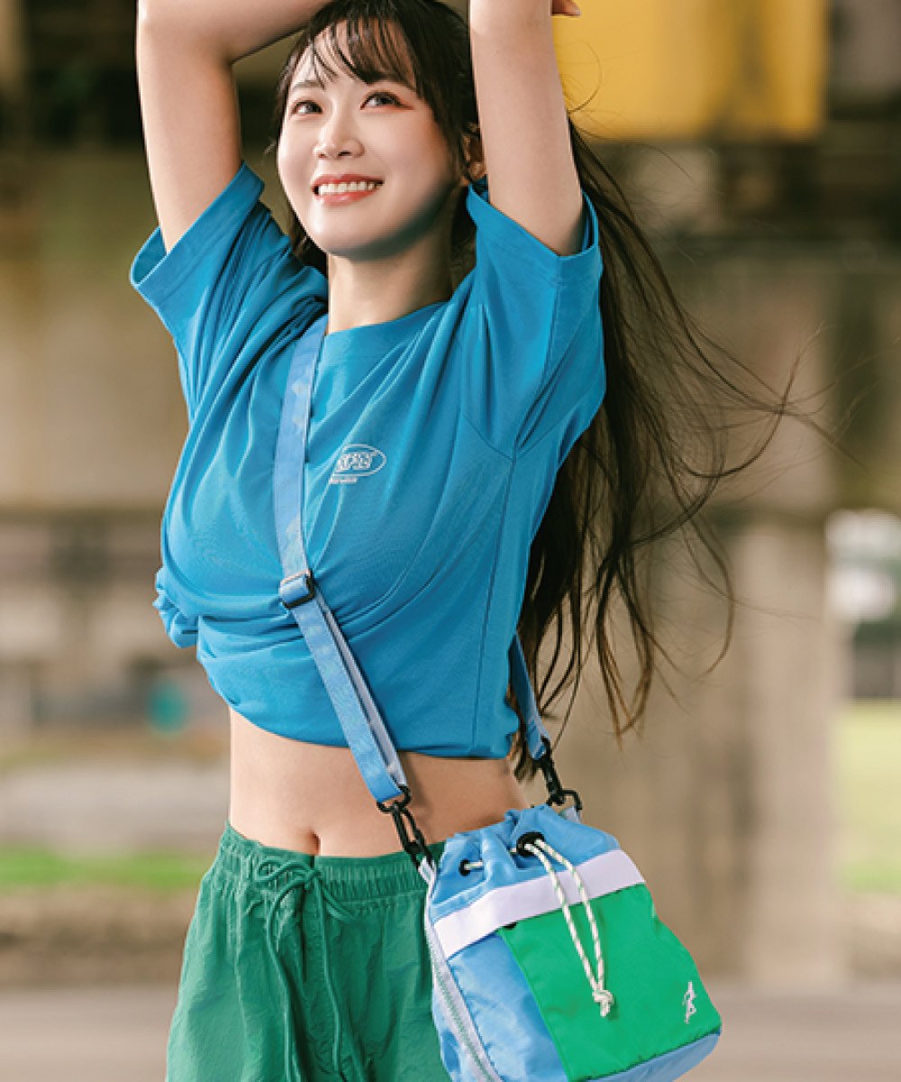 舒跑聯名極簡女神水桶包