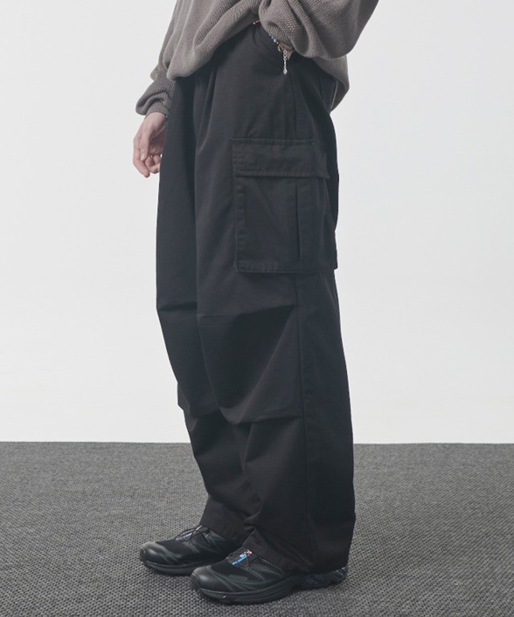 降落傘長褲 ONE-TUCK PARASUIT CARGO COTTEN PANTS