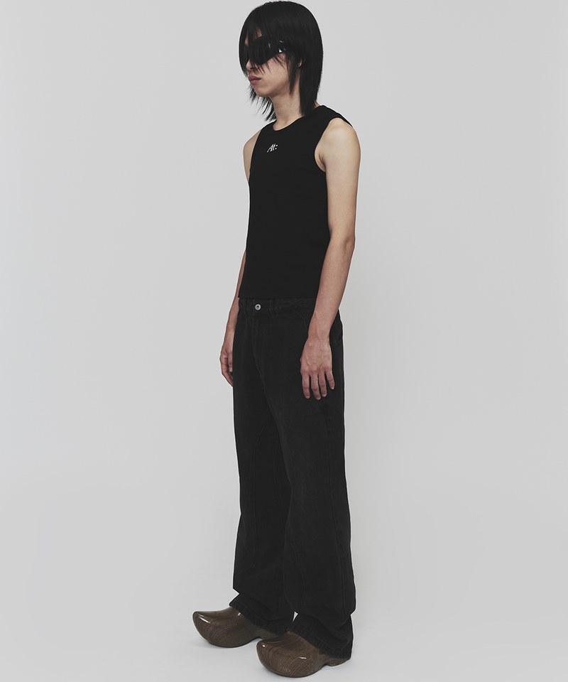 水洗修身丹寧褲 Washed Flared Denim Pants