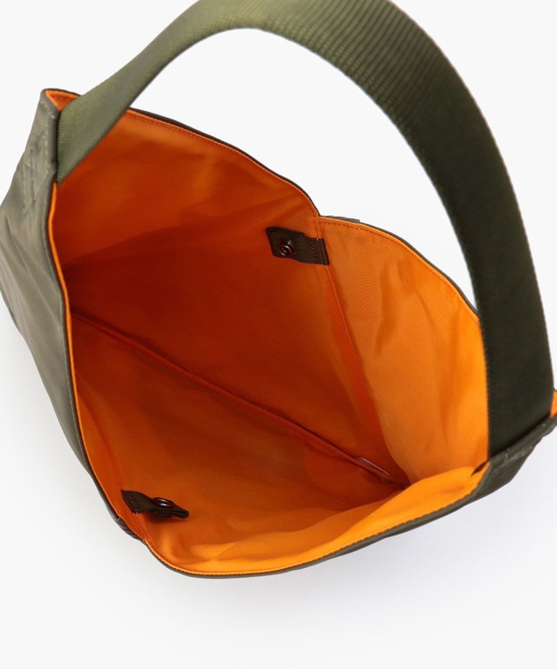 手提包 TILT TRIANGLE TOTE
