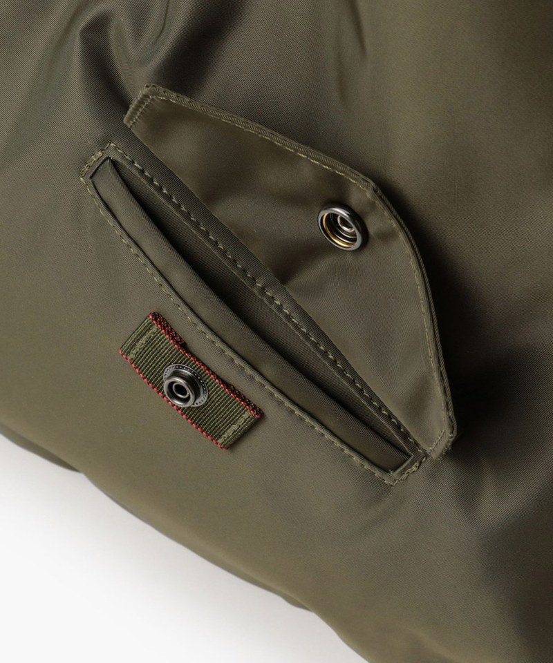 手提包 TILT TRIANGLE TOTE