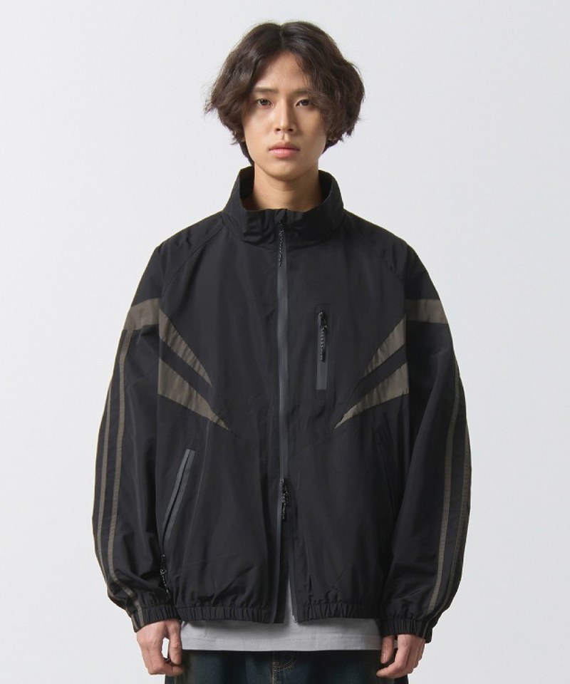拼接運動外套 D-LAYER PANEL TRACK JACKET