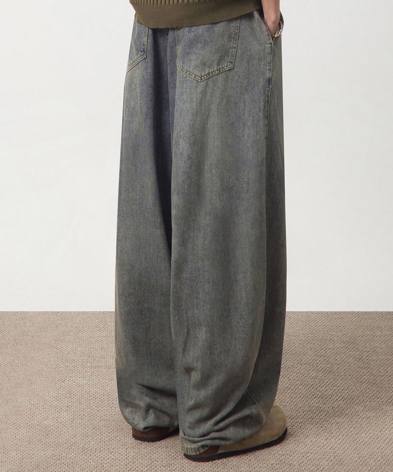 弧形牛仔褲 LINEN-LIKE CURVED DENIM PANTS