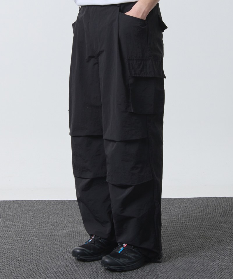 尼龍降落傘長褲 ONE TUCK NYLON PARACHUTE CARGO PANTS