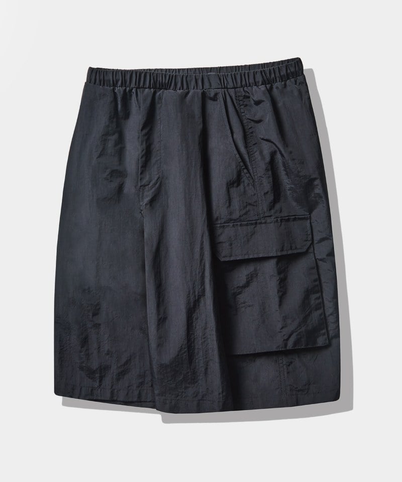 百慕達工裝褲 WATERPROOF WIDE BERMUDA CARGO PANTS