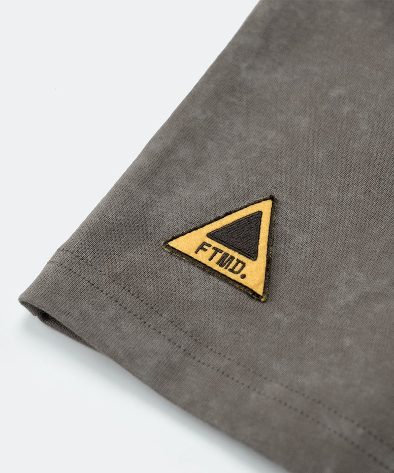 水洗短Tee LOGO WASHED TEE