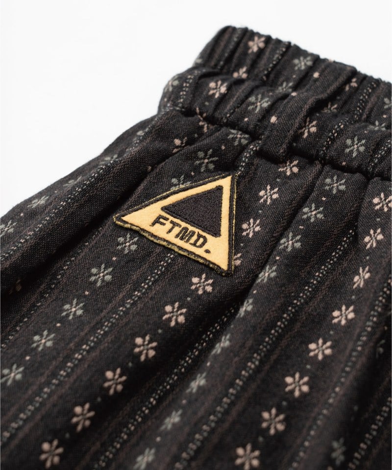 休閒短褲 NATURE SHORTS