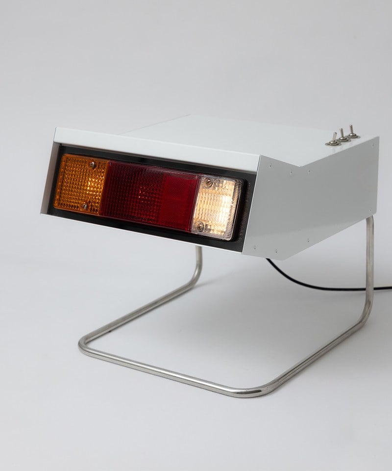 車燈邊桌 L300 Car Light Side Table