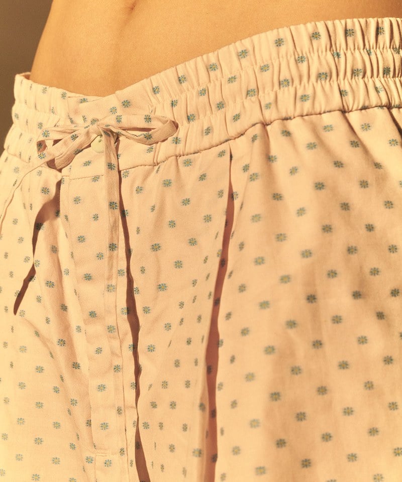 PER1702-231 Floral Drawstring Shorts