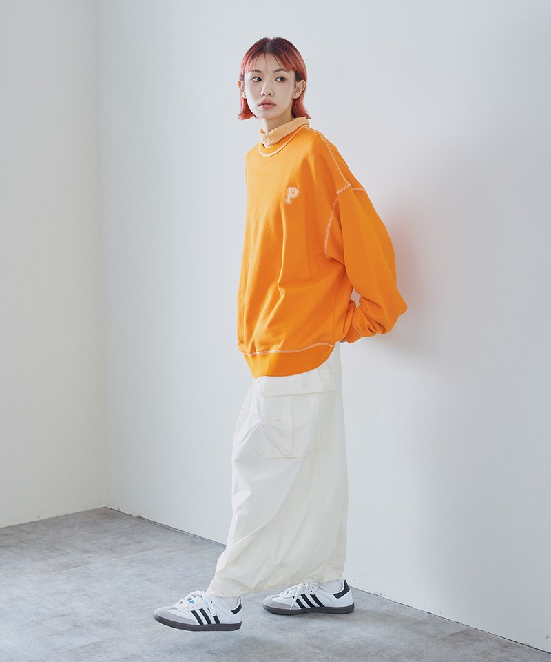 P-logo 撞色車線大學Tee