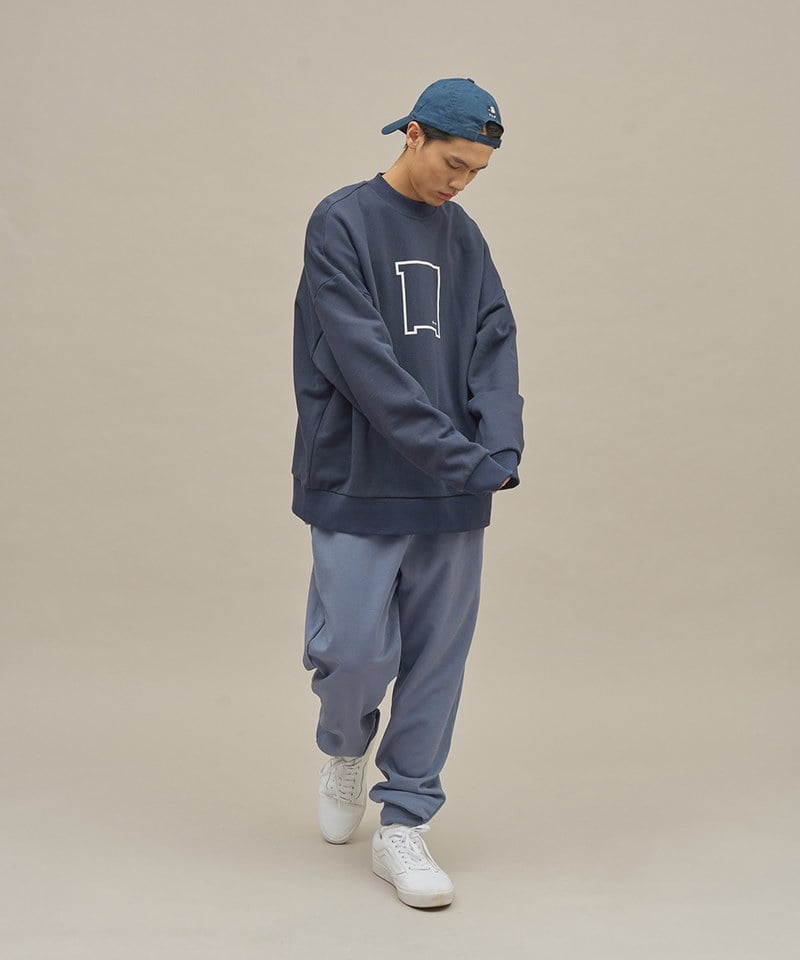Wanna be 18 Logo大學Tee