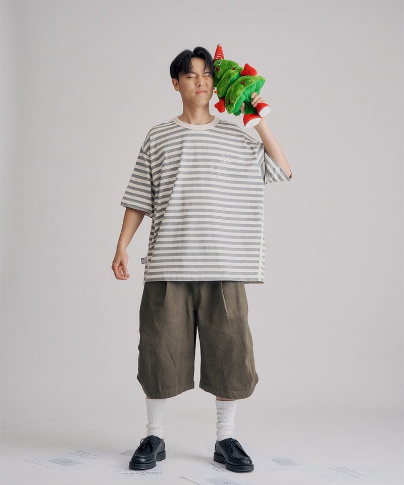PLN0076-251 clip by clip OVERSIZE條紋TEE