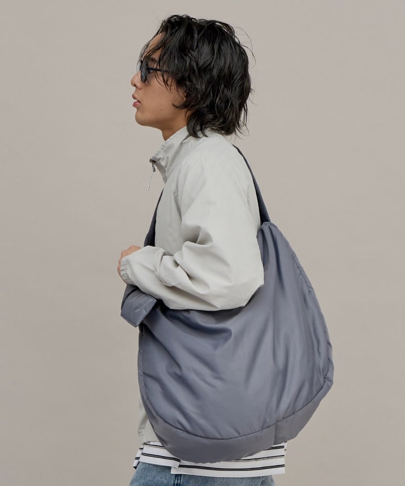 PLN3034-242 寬帶雲朵大型半月包