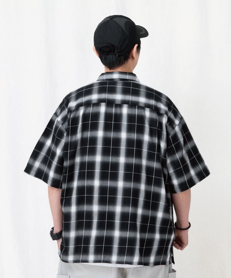 寬版短袖襯衫 BRAND LOGO LOOSE-FIT SHIRT