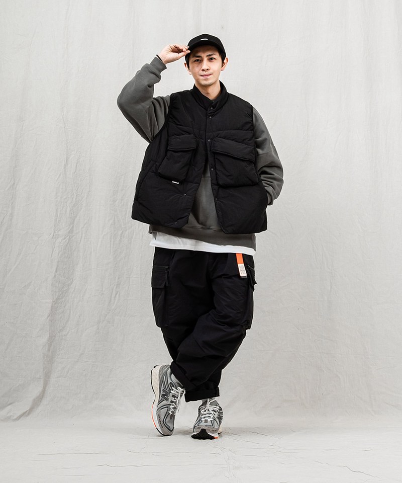 防潑水鋪棉背心 water-repellent padded gilet