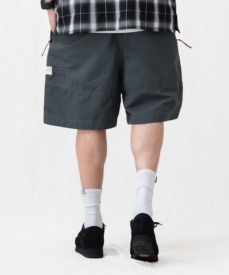 立體氣球短褲 DOUBLE-PLEATED BALLOON SHORTS