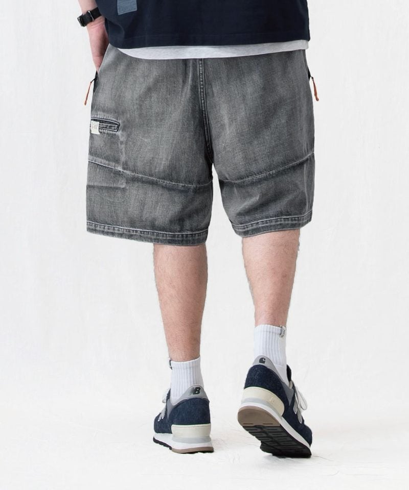 立體氣球短褲 DOUBLE-PLEATED BALLOON SHORTS