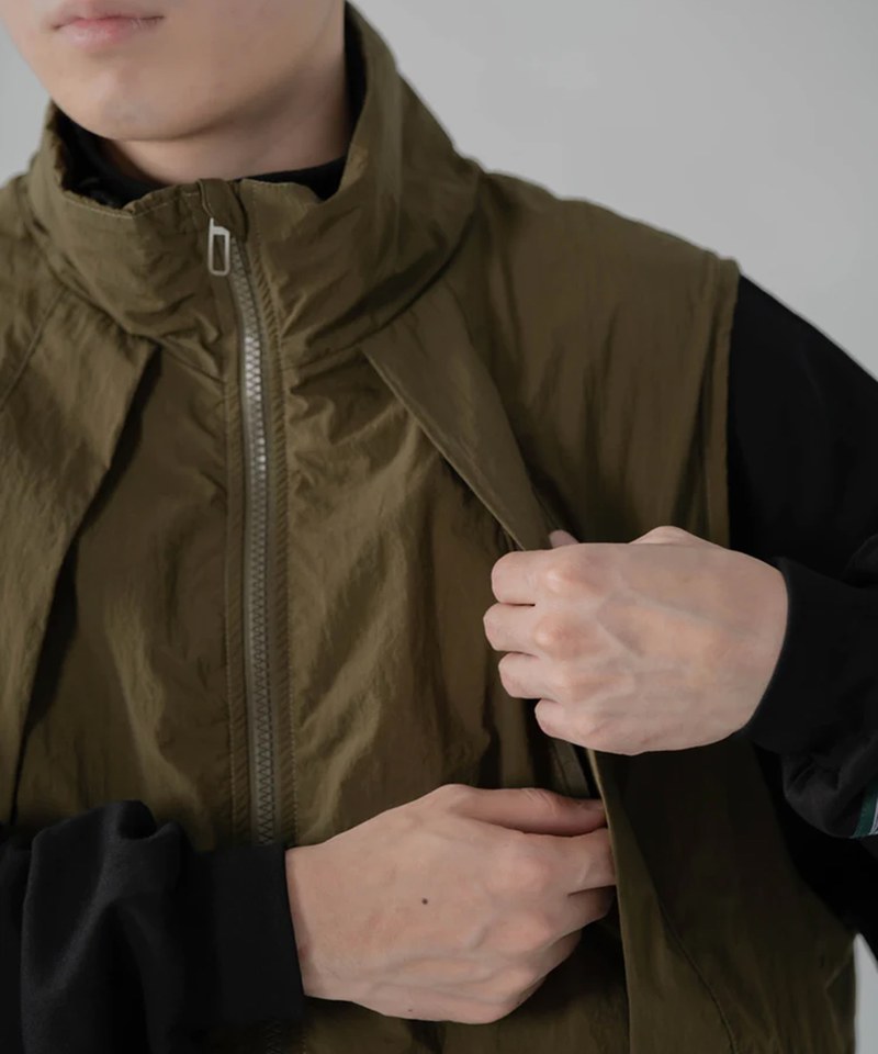 多功能背心 Tech Multi Vest