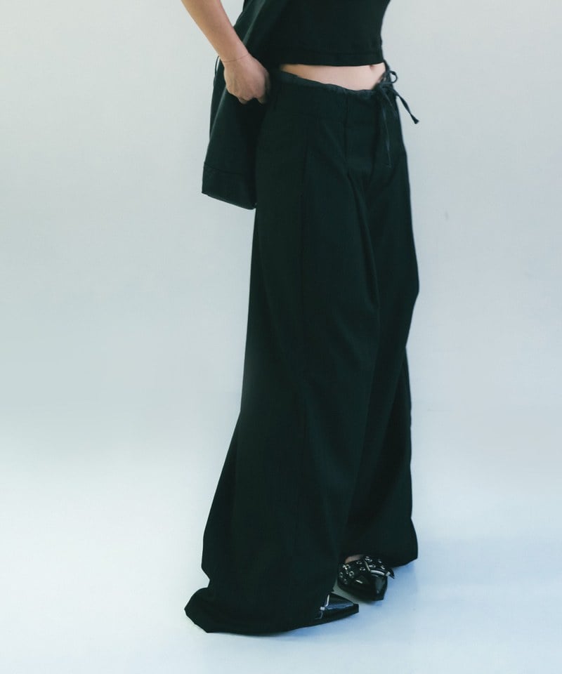 SNS1619W-252 條紋直筒長褲 Double Layer Straight Trousers