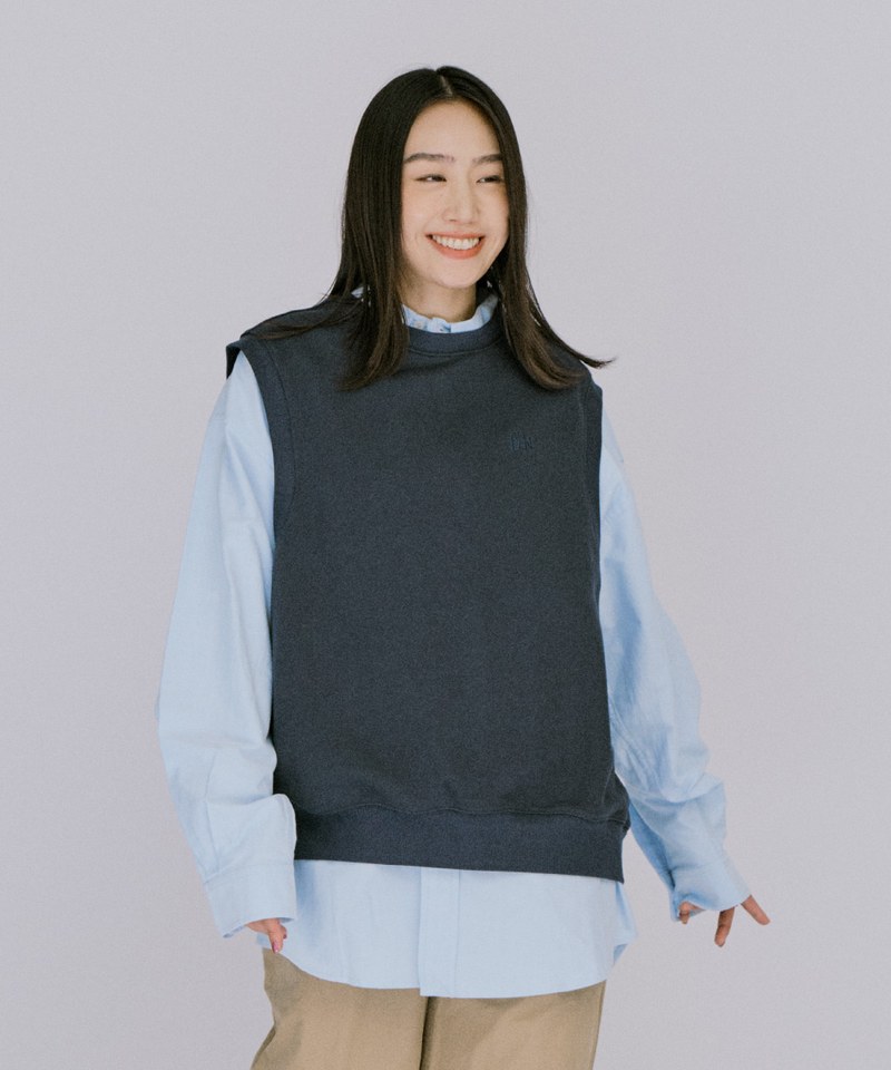 PLN刺繡空氣感大學Tee背心
