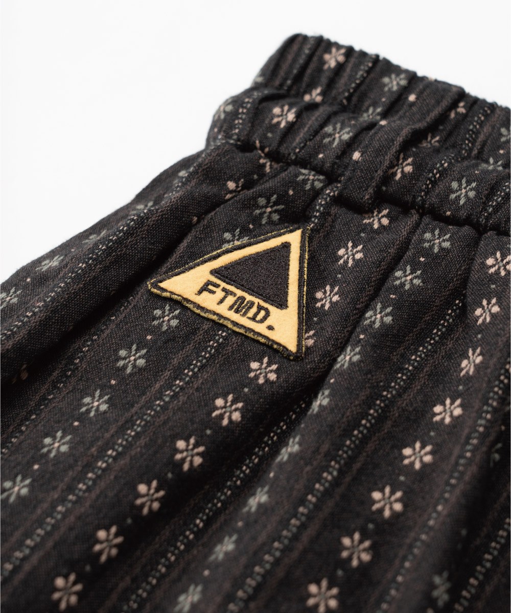 休閒短褲 NATURE SHORTS