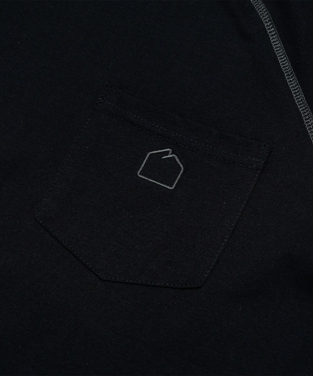 口袋短TEE CONTRAST POCKET TEE