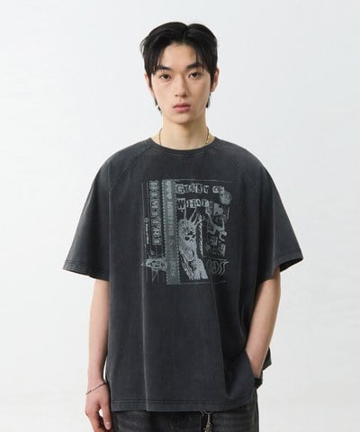 印花上衣 RAGLAN COLOR BLOCK PIGMENT ARTWORK SHORT SLEEVE T-SHIRT