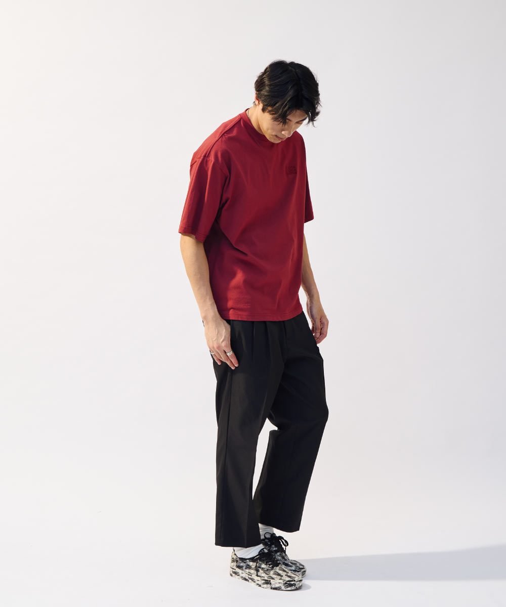 寬版經典疊字LOGO TEE