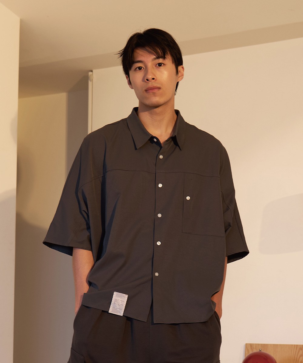 寬鬆剪裁襯衫 LOOSE POCKET SHIRT