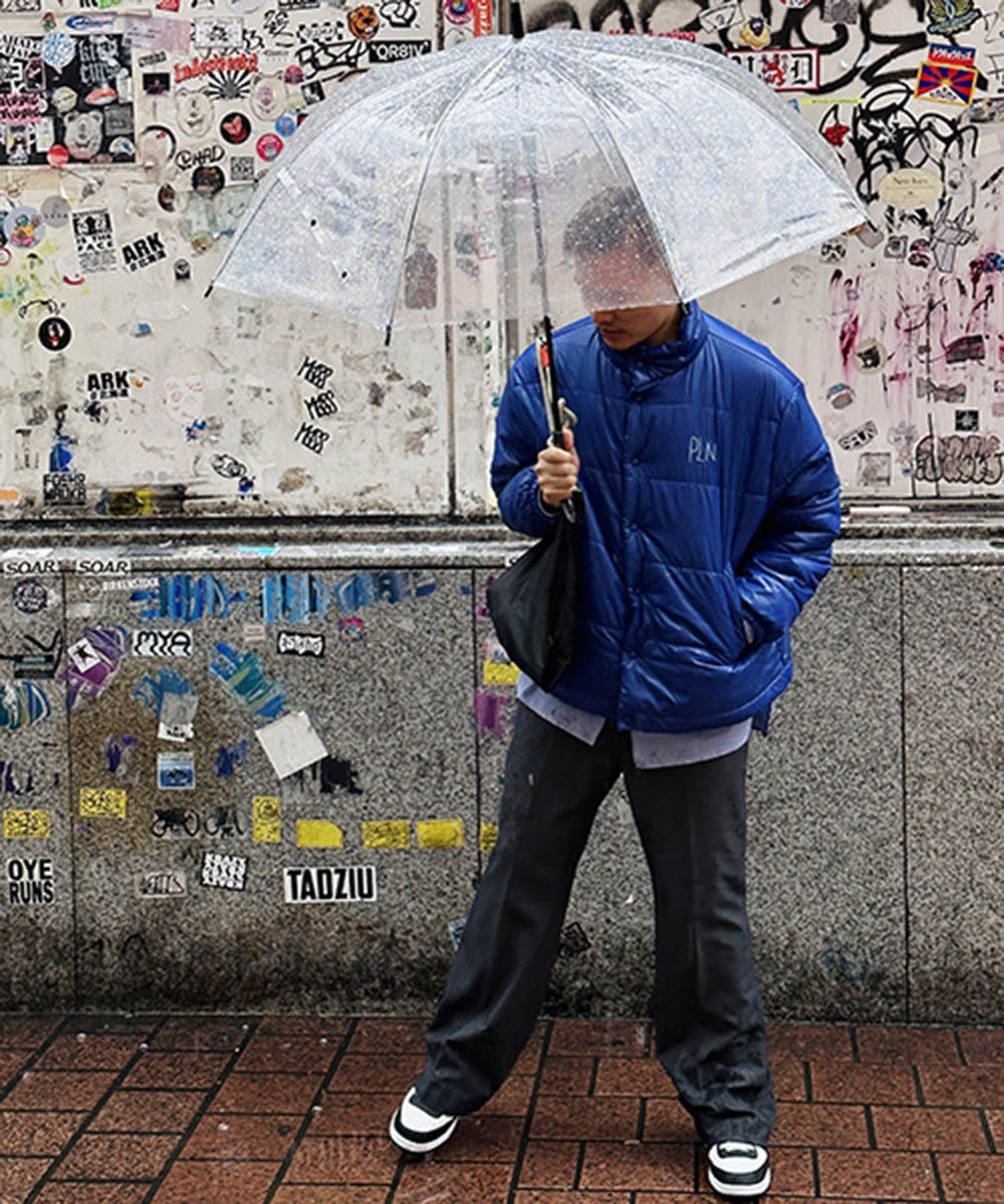太空感漂浮雪地外套