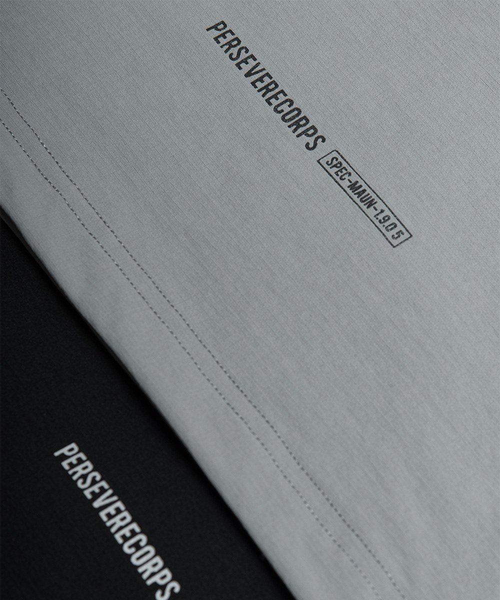 出芽飾邊上衣 MATTE NYLON WATER-REPELLENT T-
