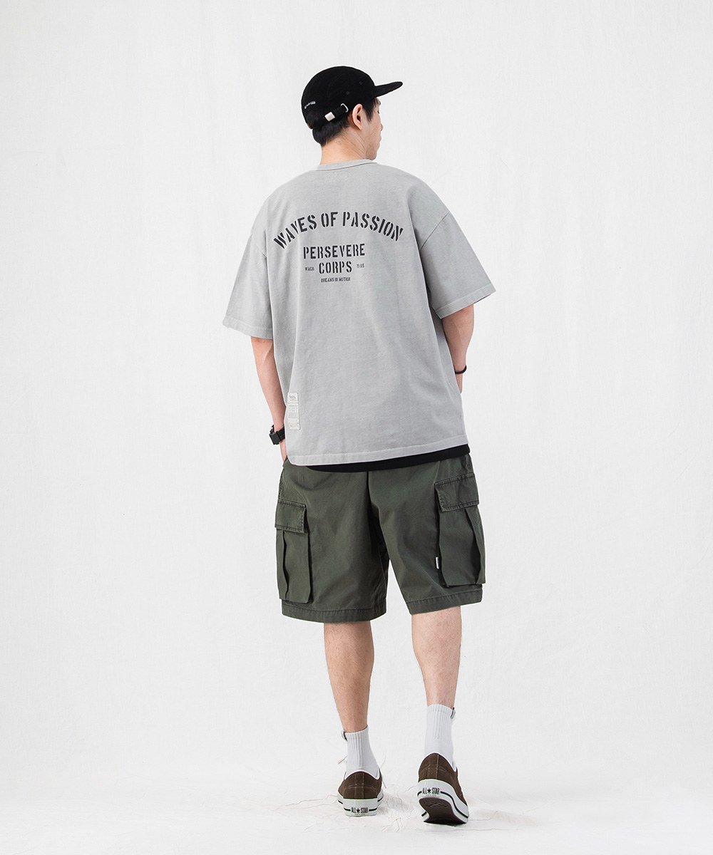 標語圖樣水洗T恤 PIGMENT-DYED WATCHWORD T-SHIRT