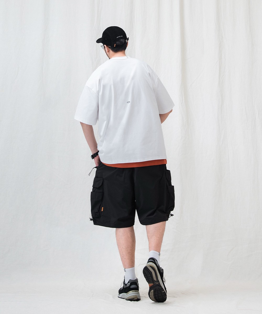 防潑水多口袋短褲 WATER-REPELLENT FUNCTIONAL CARGO SHORTS