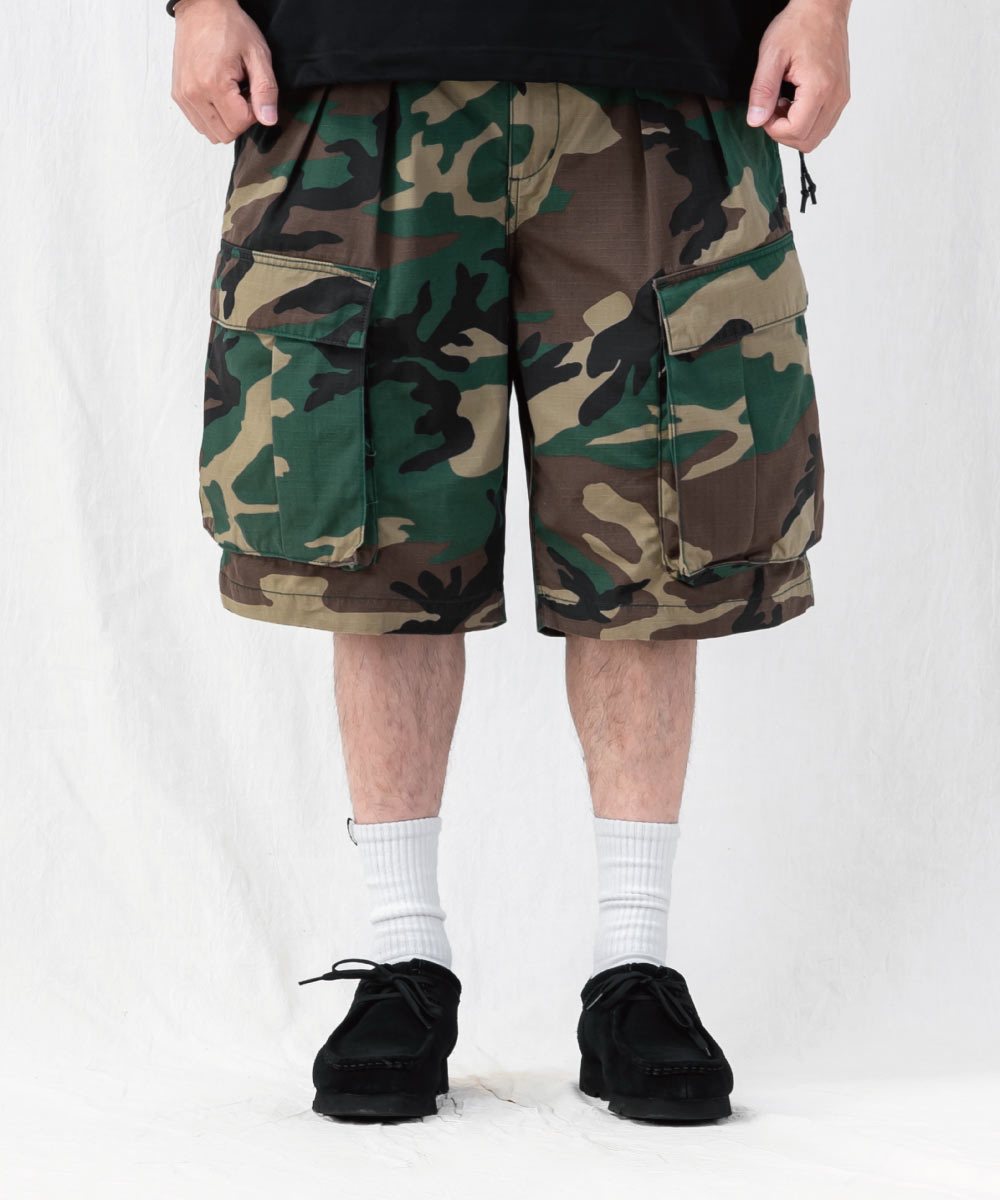 六分口袋短褲 CAMO KNEE-LENGTH CARGO SHORTS