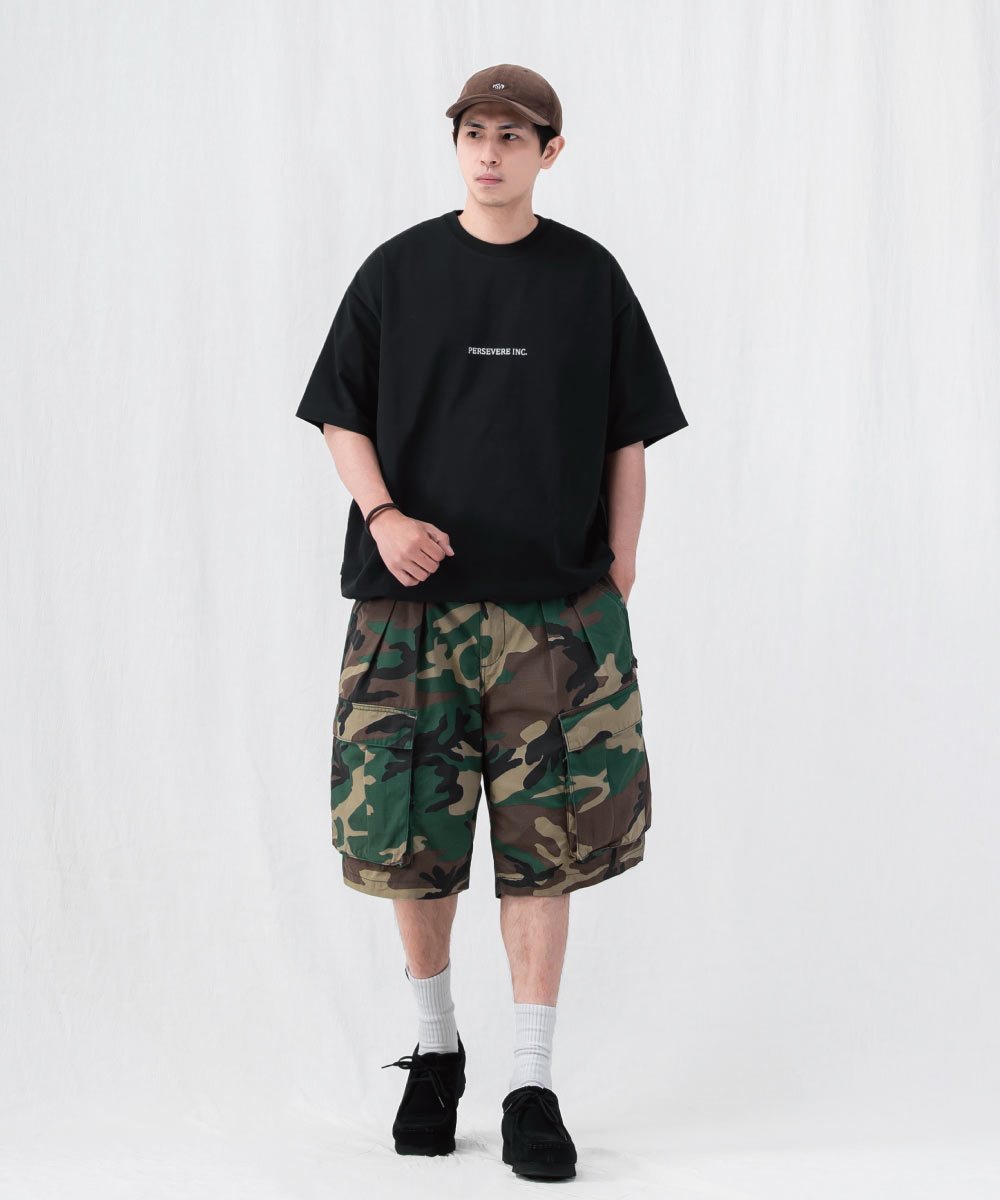 六分口袋短褲 CAMO KNEE-LENGTH CARGO SHORTS